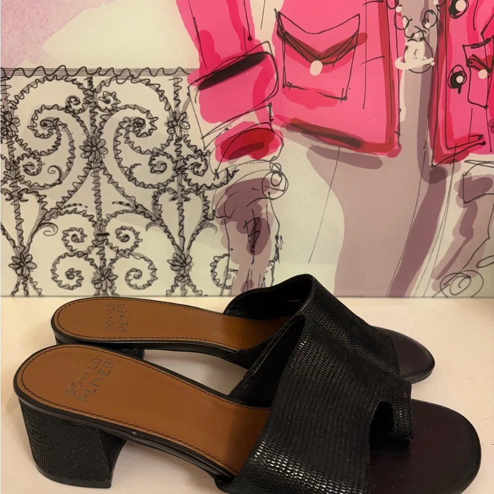 Donald J. Pliner Black Textured Leather Slide Mules - Size 7 1/2 - Picture 3 of 6